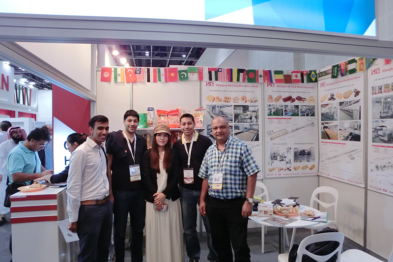  دخول الشرق الأوسط، وعرض التصنيع الصيني الذكي