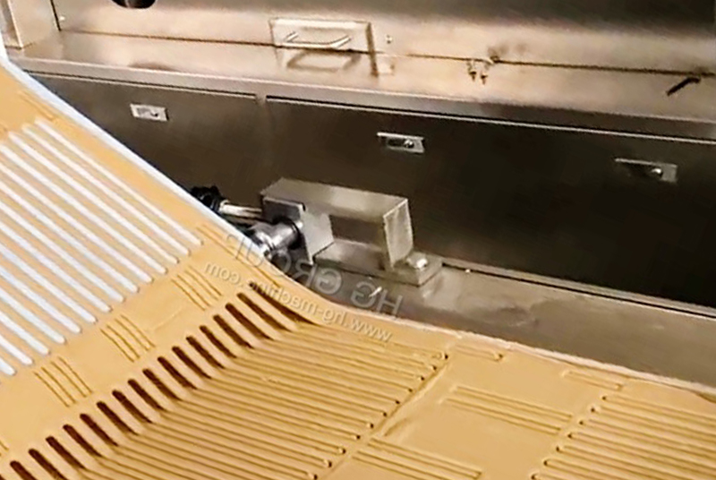 خط إنتاج ألواح الشوكولاتة